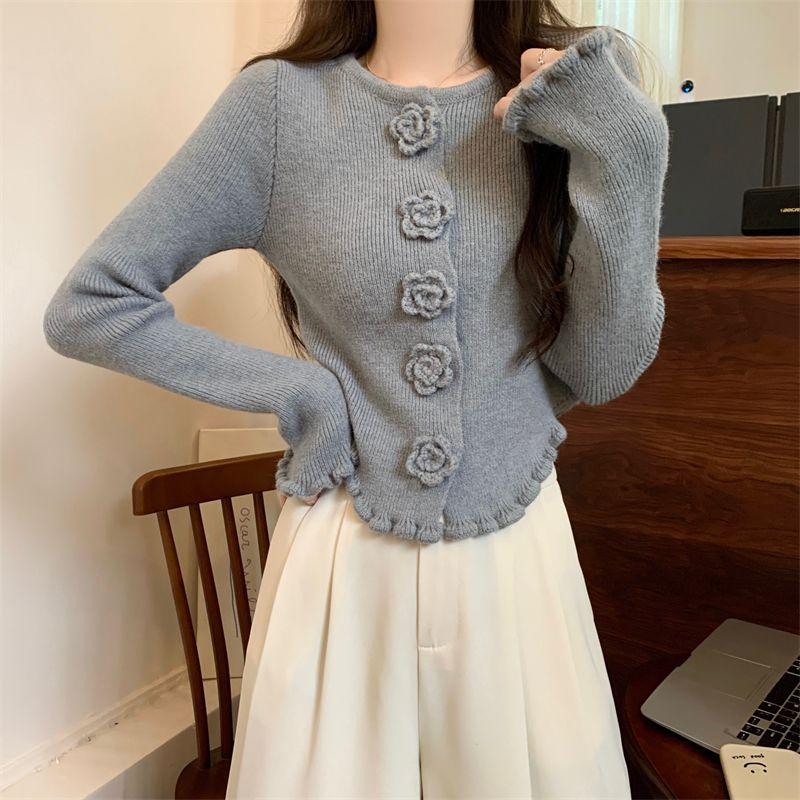 Product Introduction of Áo Len Hoa Hồng Ba Chiều Màu Đỏ, Dành Cho Nữ, Với Áo Khoác Selvedge Dây Áo Cardigan Dệt Kim, Phong Cách Mùa Thu Và Mùa Đông, Phong Cách Giáng Sinh Năm Mới, Ins Năm 2024, Áo Thời Trang Top Women 14