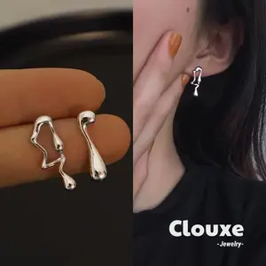 【Clouxe】Anting Asimetris Gaya Dingin Lava Perak Sederhana Kreatif Ekslusif F388