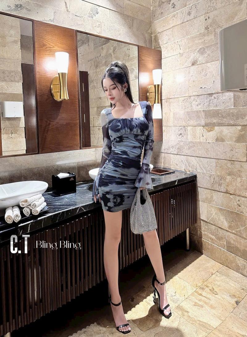 Product Introduction of Váy Lưới Loang Cúp Nhún Thân Nữ Women Dress 8