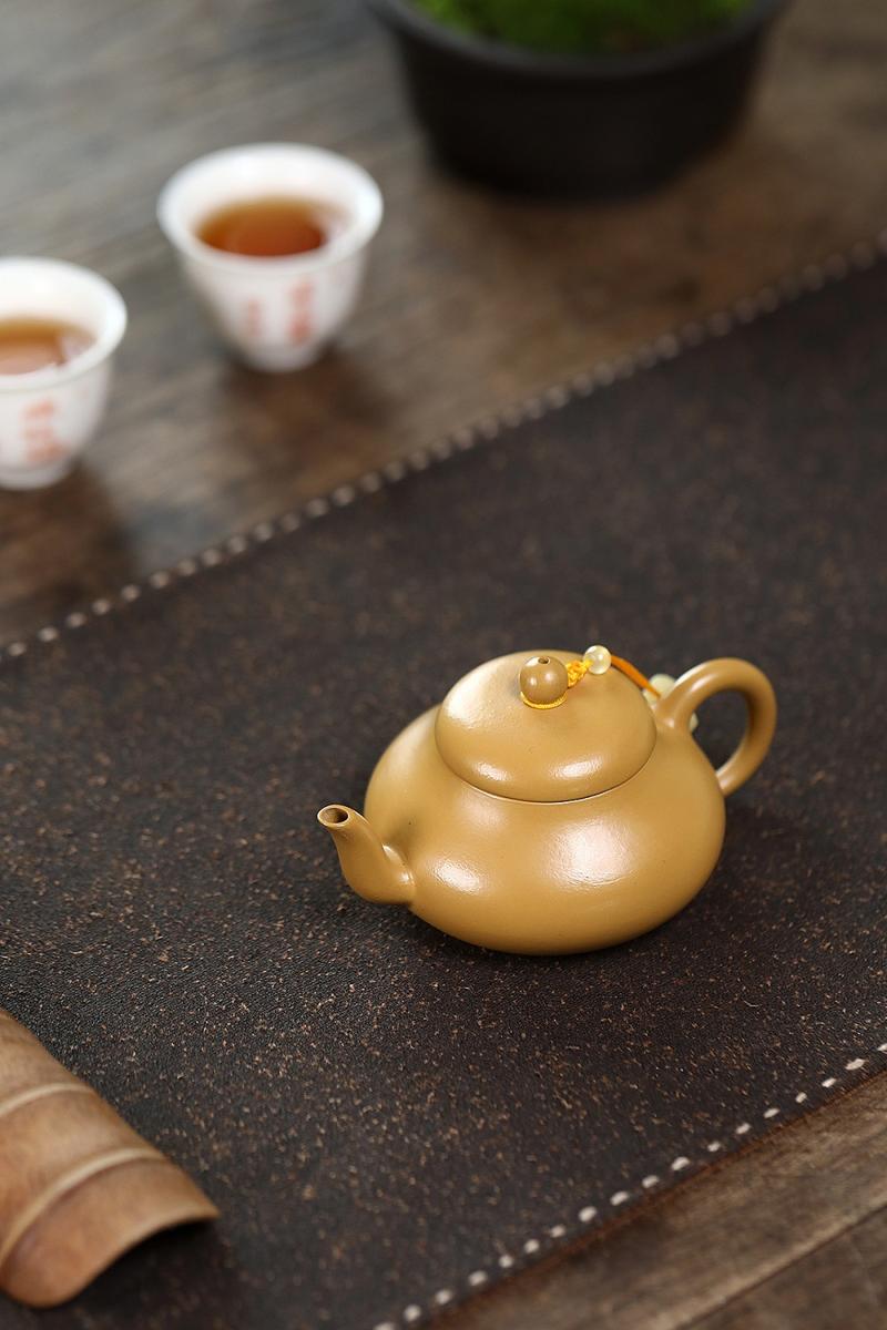 Product Introduction of Authentic Yixing Zisha Teapot - 100% Handmade Chinese Tea Set for English Breakfast/Earl Grey (Premium Gift for CNY/Mid-Autumn) 8