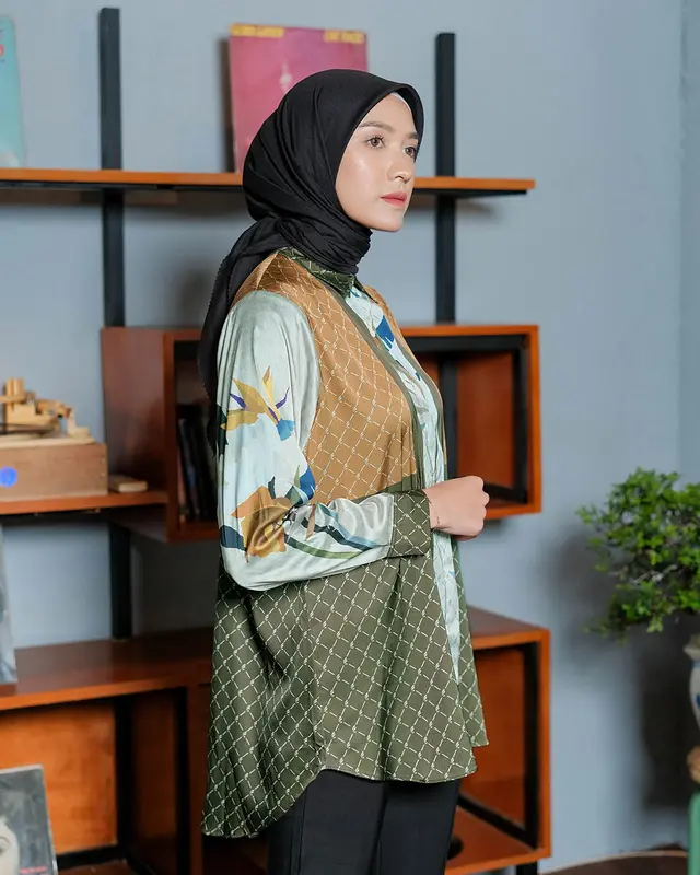 ONEBRANDHIJAB - Baju atasan kemeja wanita muslim keren tangan panjang dewasa bahan silk 4