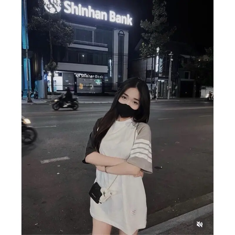 Áo phông tay phối giáp lăng  Chất cotton khô Nam nữ đều mặc được