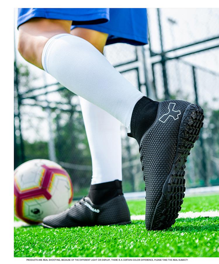 Product Introduction of In Stock Professional Soccer Shoes Teenagers Race Shoes Green Field Combat Boots Men's and Women's Football Boots 47 Soccer Shoes Boys and Girls Teenagers Students TF Broken Nail AG Long Nail Artificial Flat Leather Foot Training Transport 8