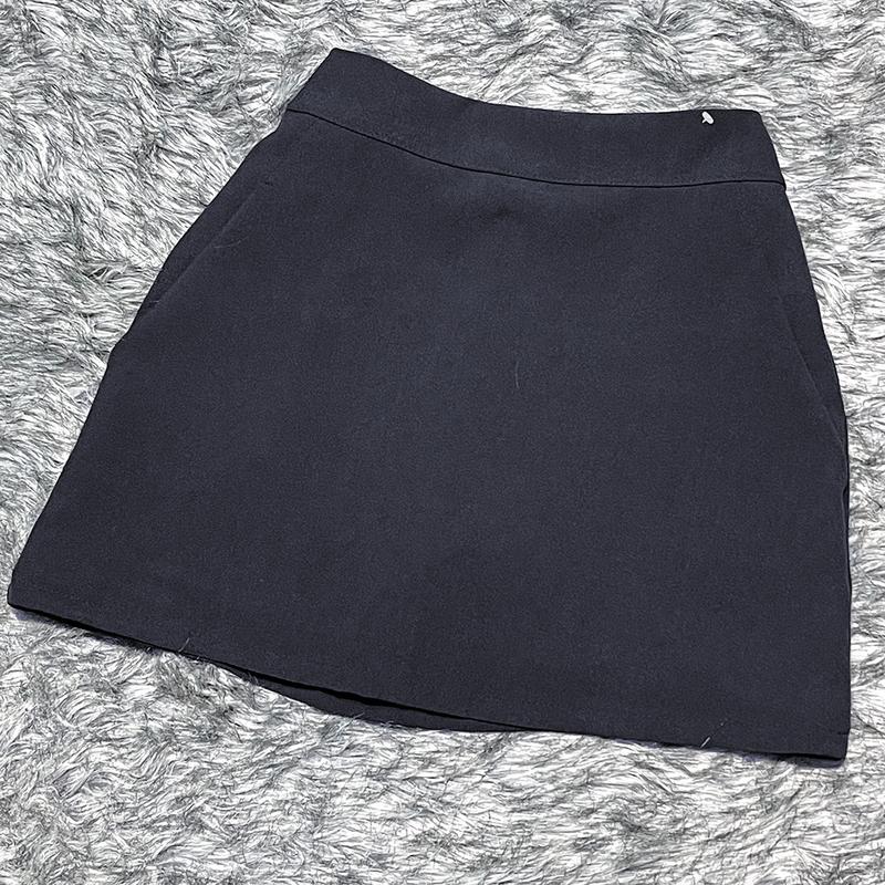Product Introduction of Chân váy nữ chữ A vải tuyết mưa mềm kèm lót quần bên trong, Women Màu Đen Kem Nhung Voan Voi quần  váy  nữ  ngắn 17