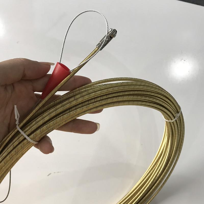 DÂY MỒI CÁP LỤA 4LY LUỒN DÂY ĐIỆN TRONG ỐNG GEN(ĐẦU LÒ XO CÓ BÁNH XE)