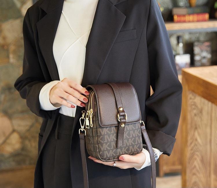 Product Introduction of Sling Bag Luka JMK | Tas Selempang Pocket Wanita Sling Bag JMK | Tas Selempang Handphone Wanita 2 Ruang Model Terbaru Tas Kecil Wanita Untuk Pesta Selempang Wanita Warna Hitam Cokelat Tan Putih Kulit PU 22
