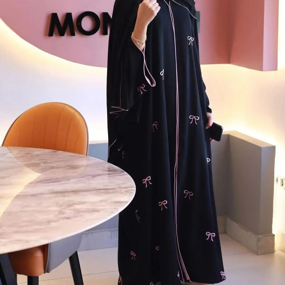 New Middle Eastern Dubai Simple Exquisite Bowknot Embroidered Cardigan Abaya Muslim Women's Clothing