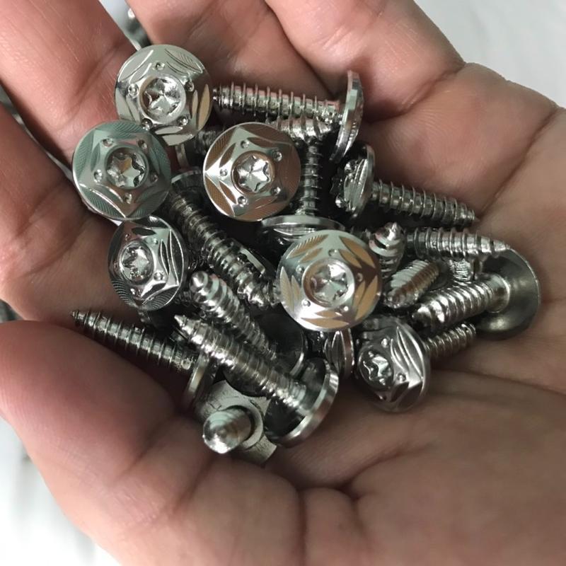 Ốc áo gắn  xe cho các dòng xe  Yamaha, honda- phụ kiện Inox