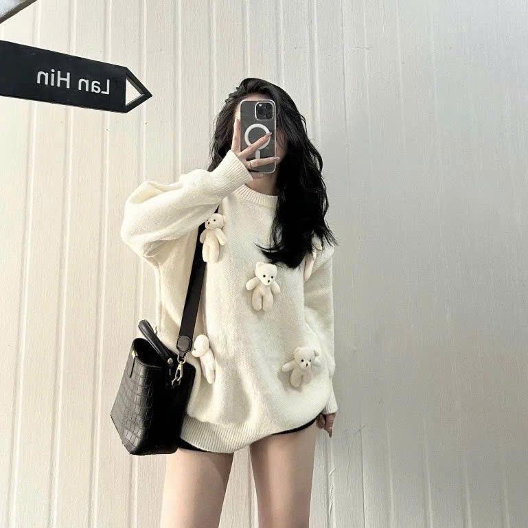 (HÌNH CẬN CHẤT) ÁO SWEATER NỮ FROM RỘNG ĐÍNH GẤU BÔNG DỄ THƯƠNG 1