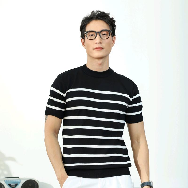  Áo thun Len dệt kim bo gấu OTIS STAR Màu đen phối sọc trắng. Form tôn dáng. Định lượng 250gsm 