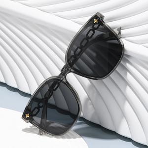 แว่นกันแดดทรงแคทอายย้อนยุคสำหรับผู้หญิง มาใหม่ กรอบสี่เหลี่ยม ทันสมัย สไตล์เรโทร เสน่ห์เพิ่มเติมสำหรับการออกนอกบ้านฤดูร้อน