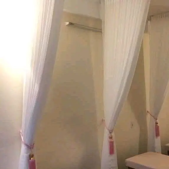 voan trắng phối kim tuyến _giá của 1 tấm rèm căng thẳng ( chưa bao gồm thanh treo) thích hợp cho không gian trang trí.,spa ít nắng. 1