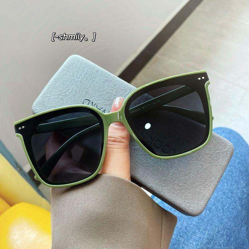 Kính Râm Che Nắng, Phong Cách Hàn Quốc, Hình Vuông Màu Xanh Lá - TikTok ...