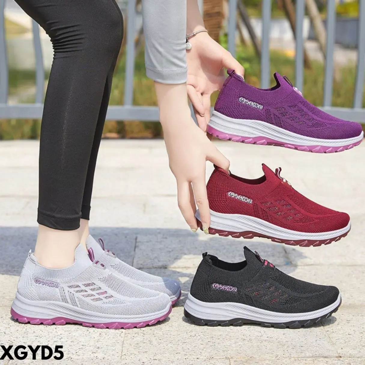 SNEAKERS WANITA DESAIN SIMPLE COCOK DIPAKAI NGEGYM OLAHRAGA JALAN LARI BAHAN FLYKNIT  GYD5 Casual Shoes Black