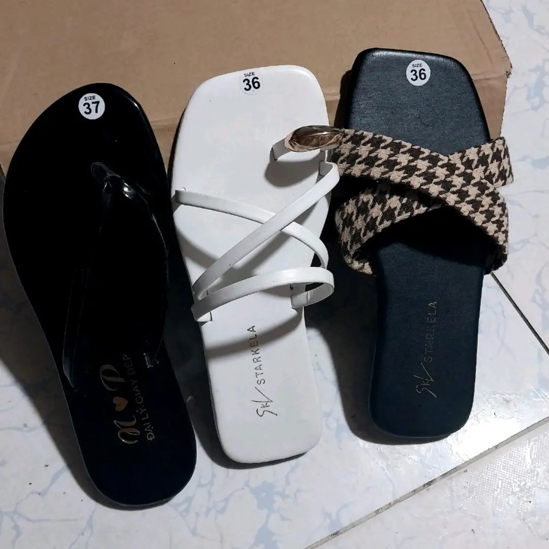 Combo 100k - Ba đôi dép lê thời trang nữ ( chân tròn tăng lên 1 size nhé ) DéP Shoes