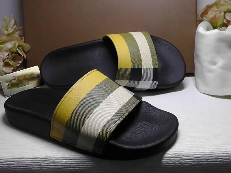 [Hight Quality] Dép Quai Ngang BBR Vàng Chanh - Full Box + Bill  Slipper DéP 0