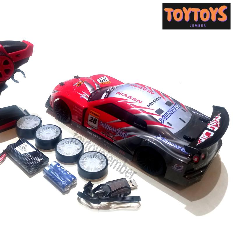 RC DRIFT SKALA 1:14 2.4 gHZ 4WD 7.4 VOLT 1.200 MAH 4
