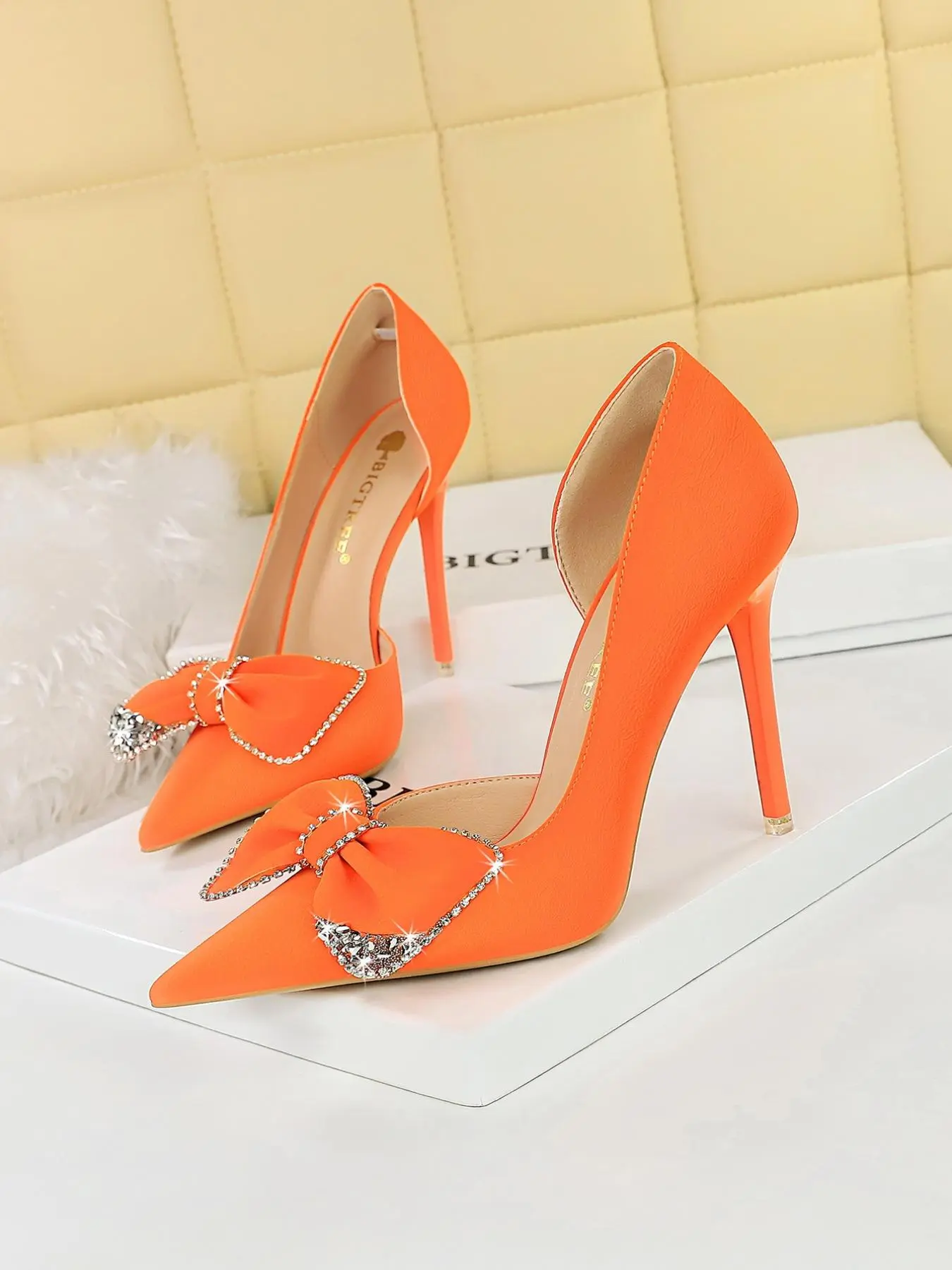 Women's Fashion Rhinestone Bow Decor Stiletto Heels, Elegant Pointed Toe High Heels for Party, Daily Clothing Decor, Trendy All-match & Exquisite Heeled Shoes for Birthday Gift Trending Shoes