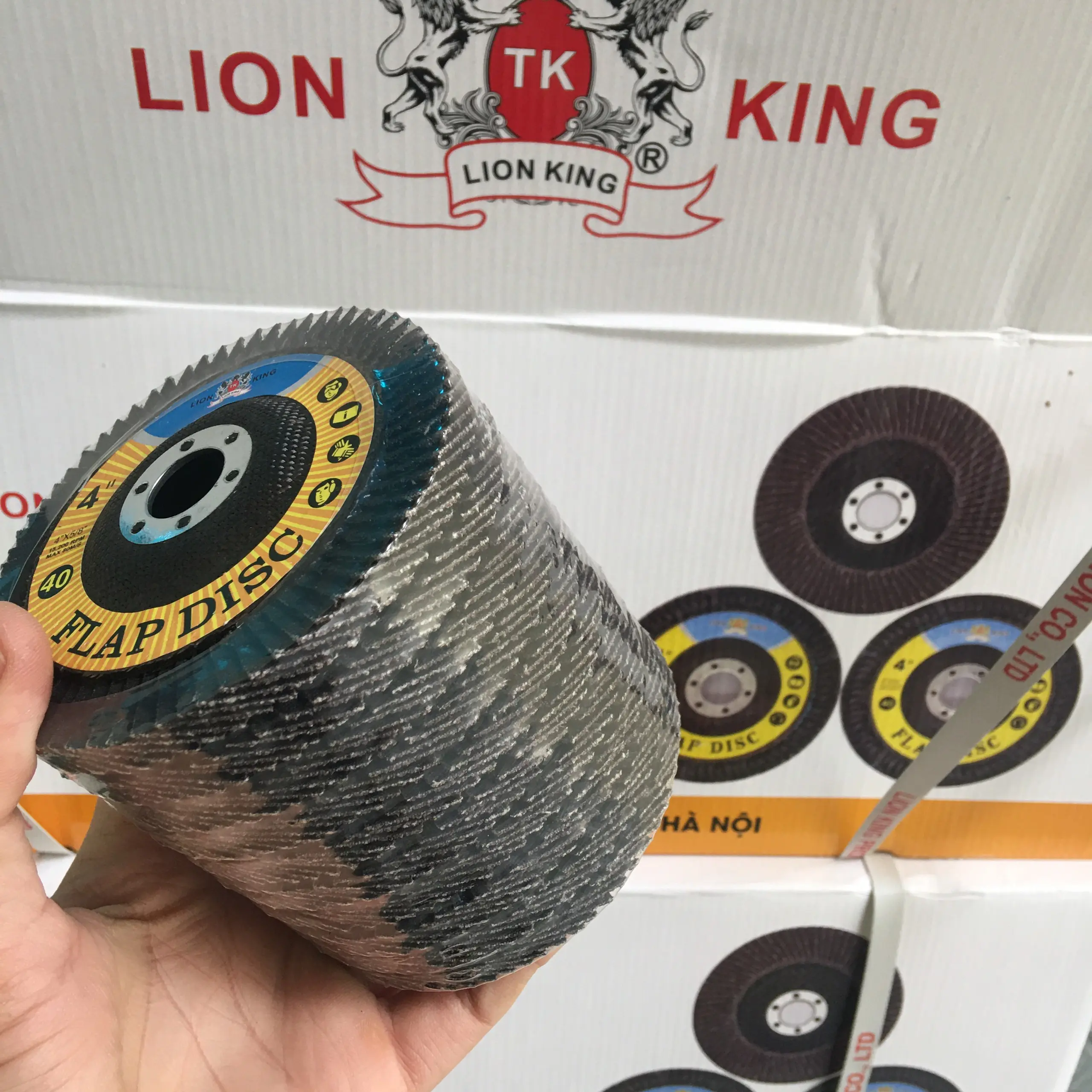 Nhám xếp thô A40 sư tử lionking lắp máy cốt 1 tấc 10 viên