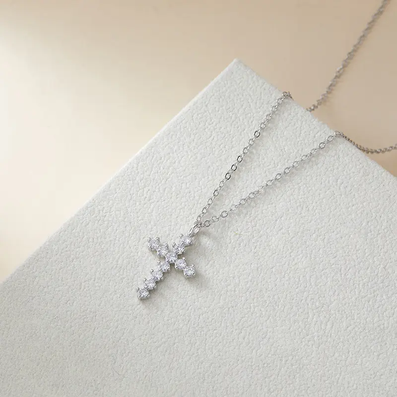 925 Sterling Silver Cross Necklace 2023 New Popular Female Special-Interest Design Clavicle Chain Light Luxury Advanced Ornament
