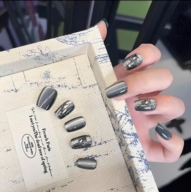  Mã 817 Nail Box Mắt Mèo Ánh Trăng Màu Đen Đính Đá Sang Chảnh 817 