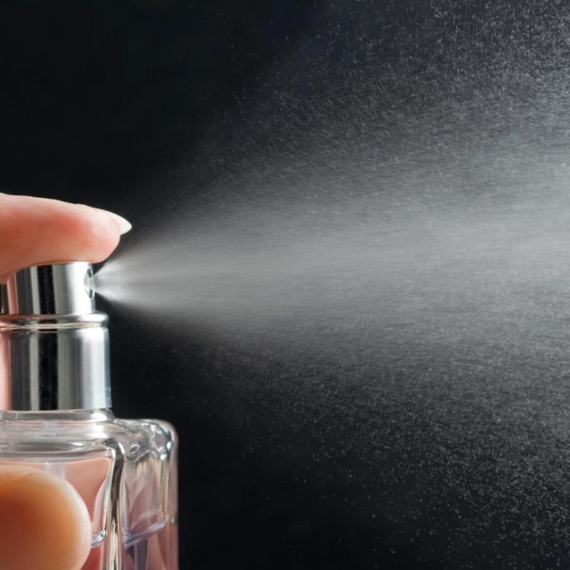 (MUA 1 ĐƯỢC 2) Nước Hoa Nam Thơm Lâu Cuốn Hút SEXY HERO 10ml Dạng Phun Sương Hương Thơm Quyến Rũ Và Sang Trọng Cosmetic Perfume Xịt Thơm Mỹ Phẩm 7