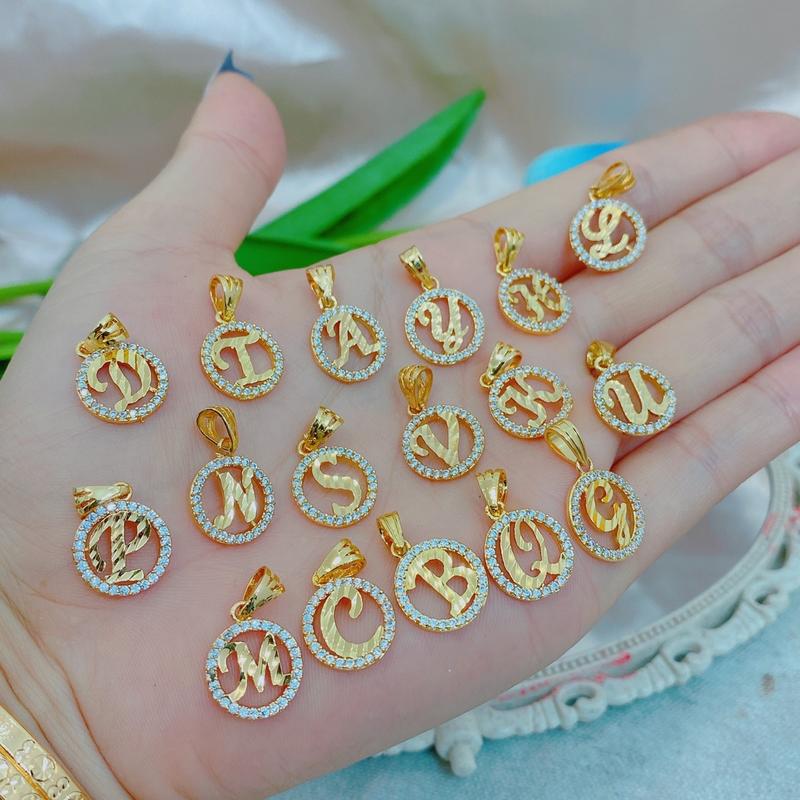 Mặt dây chuyền chữ cái đính đá Women Charm Voi