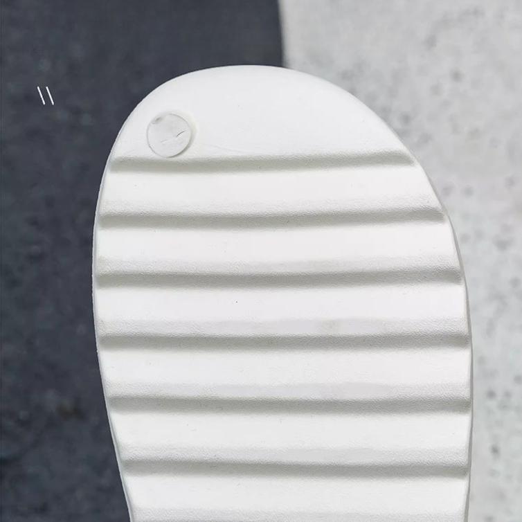 Product Introduction of Unisex EVA Non-slip Soft-soled Slippers for Couples Outdoor Beach Waterproof Deodorizing Home Casual Sandals for Men and Women 19