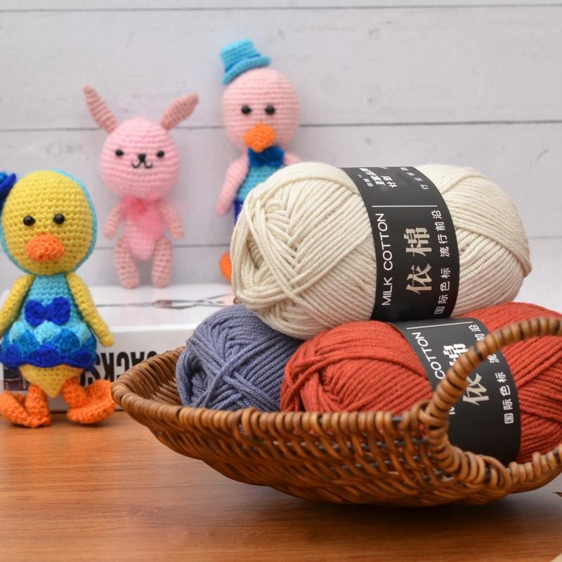 Sẵn sàng giao hàng，Len Milk Cotton 50g Baby Bảng 81 Màu. Cuộn Len Sợi Cotton chart mini moc lenco ban 2