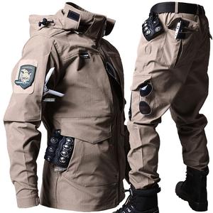 アウトドアタクティカルソフトシェルジャケットセット男性用、防水・防風登山コート、春秋機能ストレッチジャケット