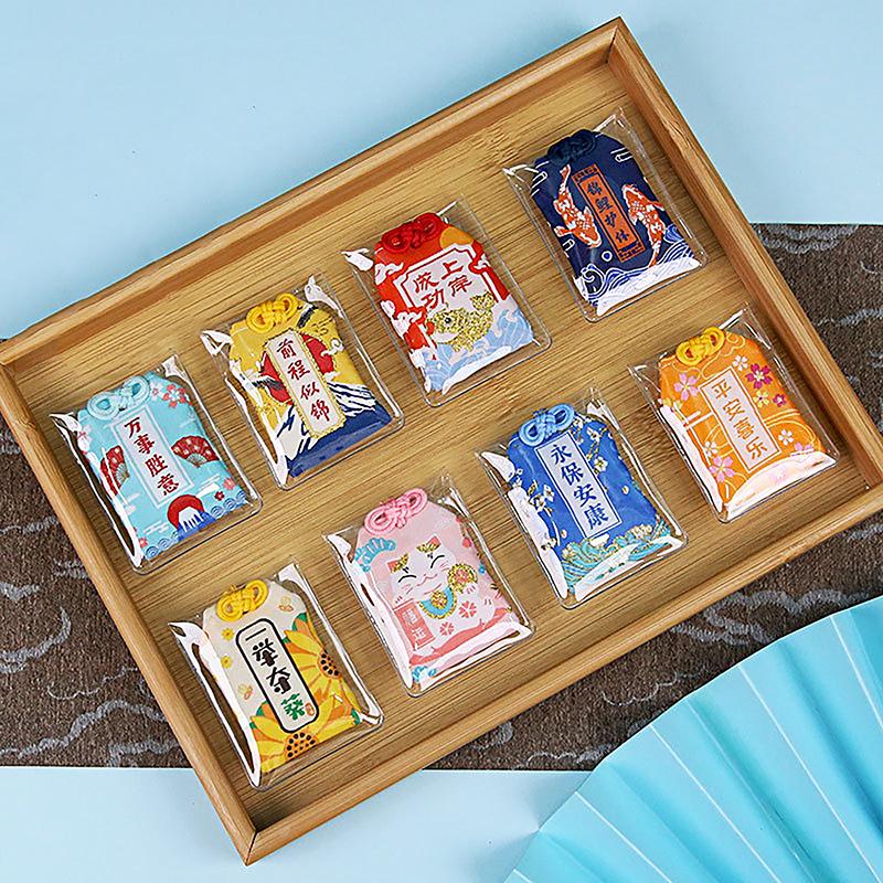 Product Introduction of Mặt dây chuyền quà tặng trẻ em, mới, cổ điển, cầu nguyện Nhật Bản, Trang Sức Bảo Vệ hoàng gia Omamori, tài lộc, thành công, công việc, Chúa giàu có, túi phước lành nhỏ Decor Decor Phòng Đồng 21