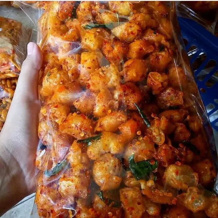 Cemilan Viral Cuanki Mini Salma Pedas Daun Jeruk 1kg Asin Camilan