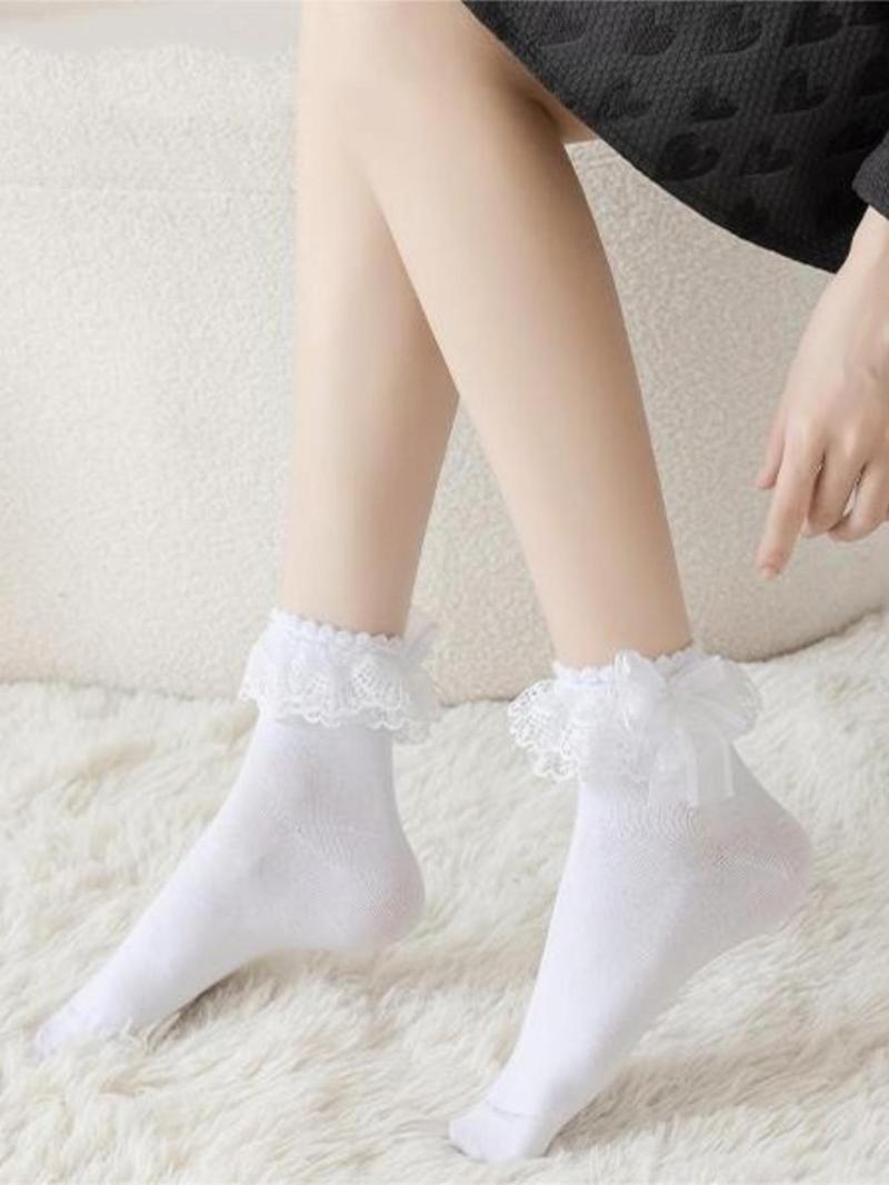 Product Introduction of Women's Bow Decor Contrast Lace Crew Socks, Lolita Style Plain Socks, Ladies Socks for All Seasons 7