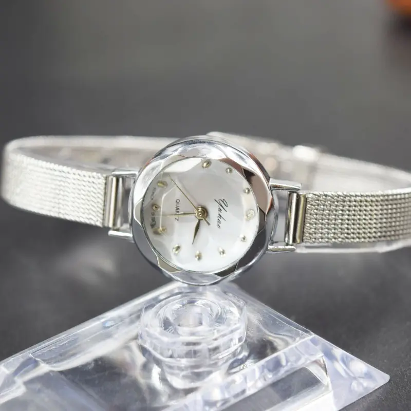 Đồng Hồ Đeo Tay Thạch Anh Mini Với Mặt Số Nhỏ Cho Nữ, Đồng Hồ Đeo Tay Nữ, Khảm Kim Cương, Dây Bạc Vàng, Đồng Hồ Sinh Viên 7