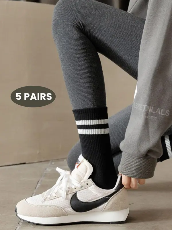 Unisex's Stripe Pattern Mid-Calf Socks, Vintage Trendy Casual Comfortable Breathable Socks for Daily Wear, Soft Socks for Men & Women 3
