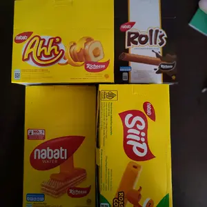 Nabati wafer, Roll's, Ahh, Siip 1 box isi 20 pcs