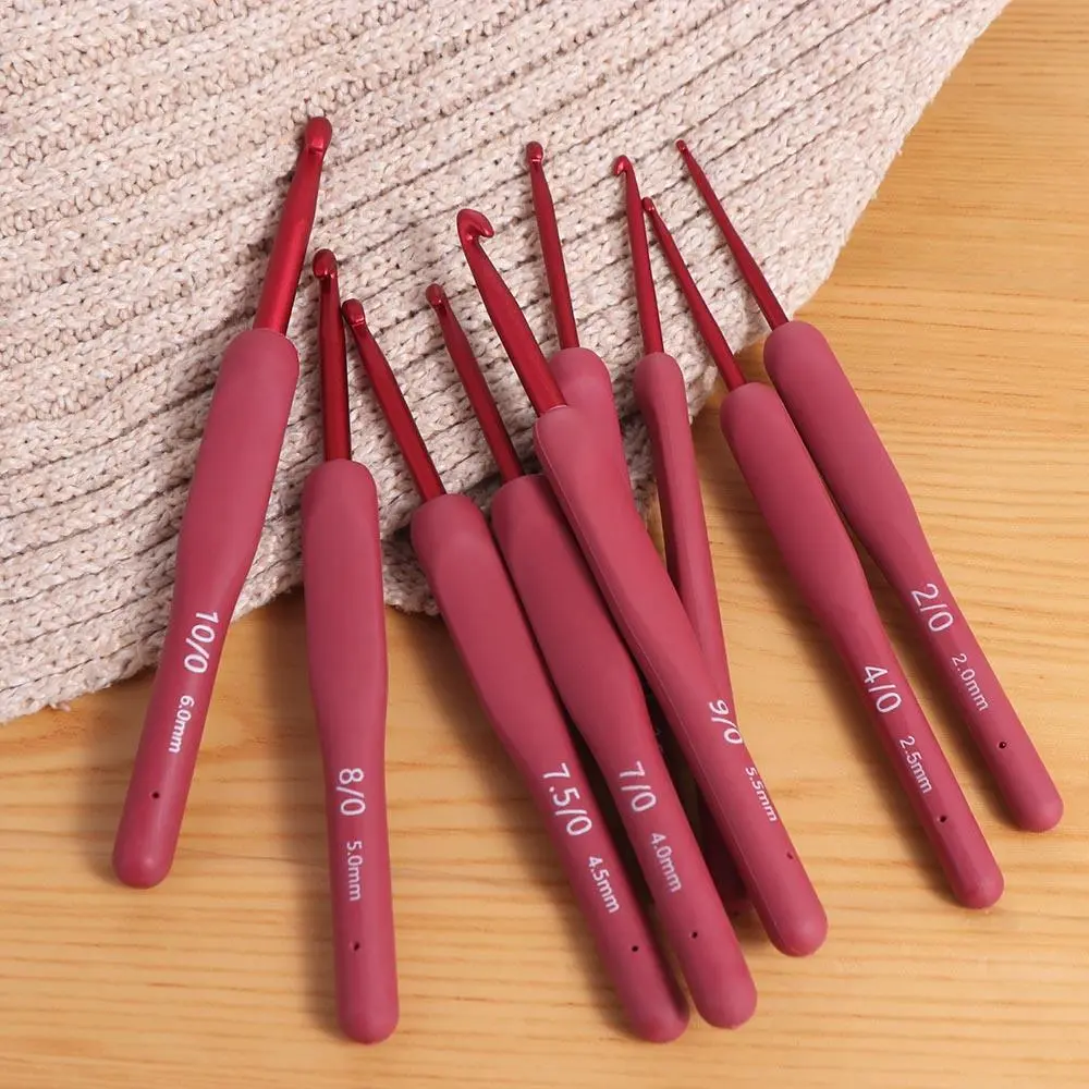 Knitting Sewing Tool 2mm-6mm Crochet Hooks Premium Aluminum Cushioned Handles Knitting Needles Sweater Weaving DIY Red Soft Rubber Grip Mom's Gift