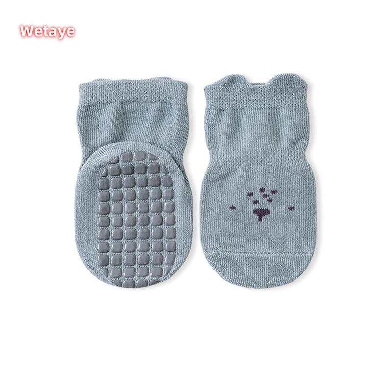 Product Introduction of Boys and girls mid-tube socks Cute cartoon printed cotton socks with gripper Suitable for infants and young children Soft fabric 25