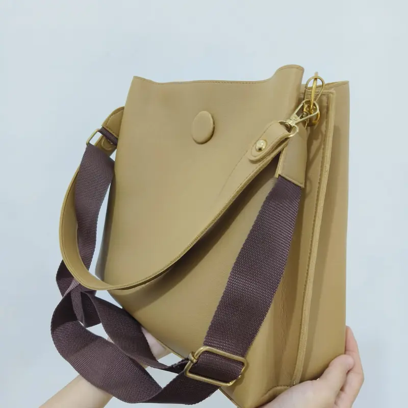 Tas Selempang Wanita Poffi Polos dapat dijadikan totebag atau bahu Slingbag 7