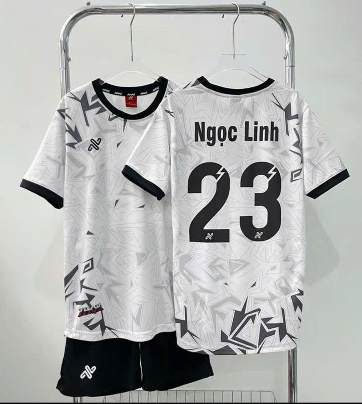   CÓ IN TÊN  Áo Bóng Đá  Amac kẻ  đen  20KG -80KG... . Chất Thun Lạnh Mềm Mịn Thoáng Mát - Tập Thể Dục Top  Sports 