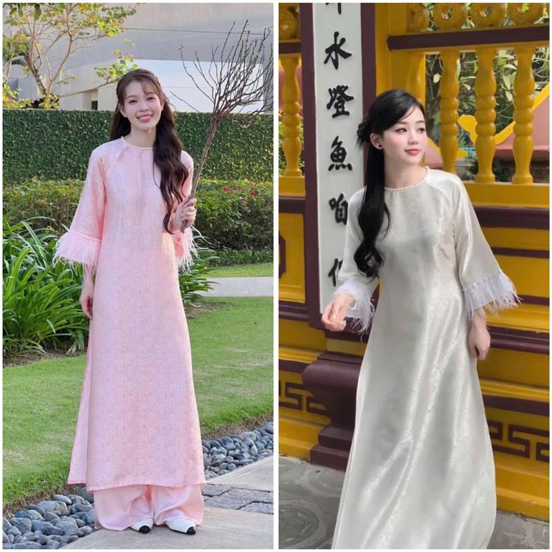  Áo Dài Cách Tân Gấm Hoa Gió Mộc Liên Cổ Tròn Tay Suông Nhấn Lông Vũ 