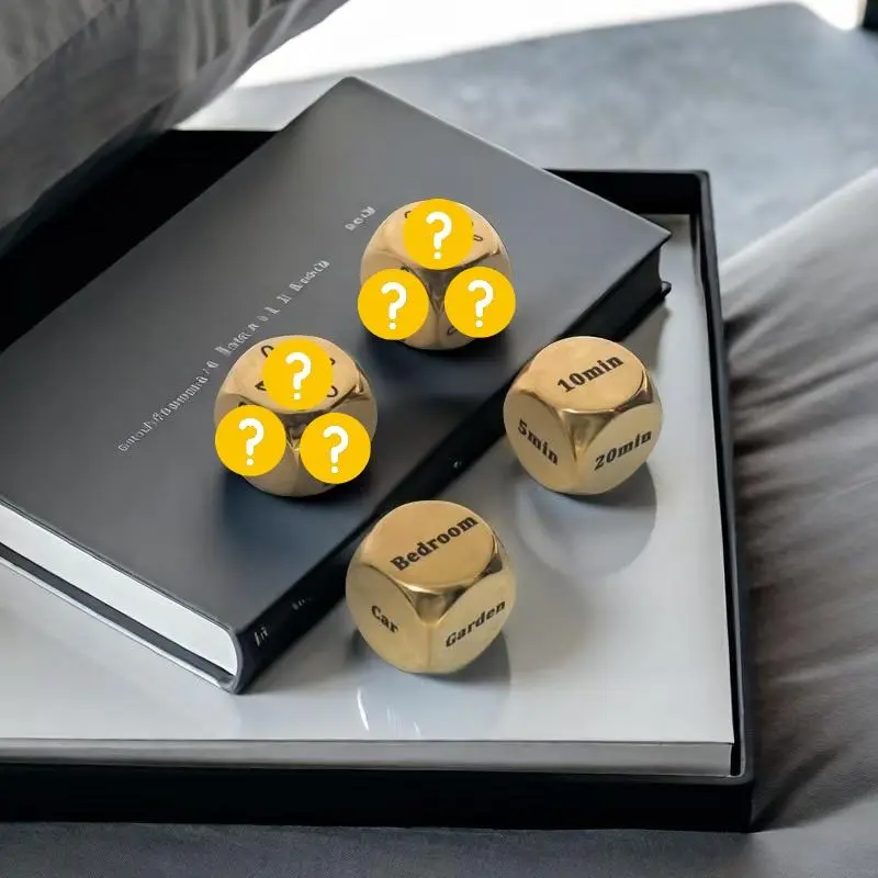 Dating Dice, 4 Counts/set Creative Dice Blind Box, Gifts for Girlfriend & Boyfriend, Couple Gift, Couple Game for Wife & Husband, Wedding Gift 6