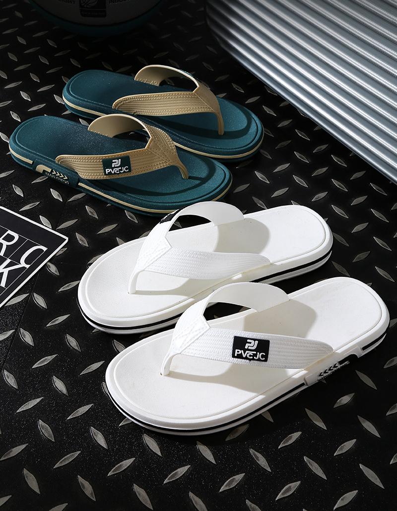 Product Introduction of Men's Summer Flip Flops Outdoor Anti-Odor Non-Slip 2025 New Wear-Resistant Outdoor Sports 1