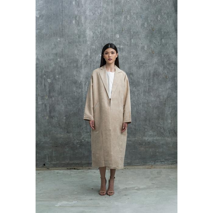 Gambar NVR TikTok - Wherever You Go - Coat - White, SM dari Novere Kota Semarang Tokopedia