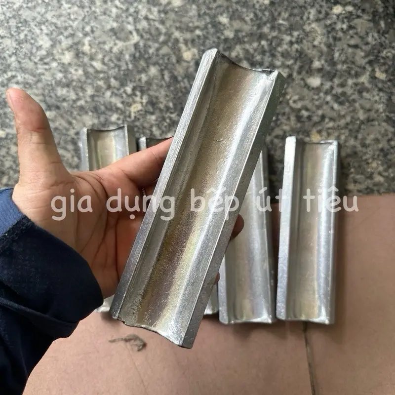 Cây Đập nước đá bằng gang bóng siêu bền ,cây đập đá 0
