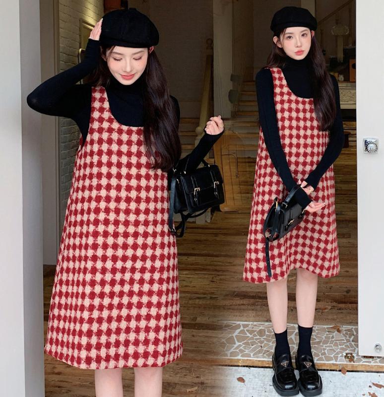 Young Mom | Set yếm bầu Y532 form suôn A gọn bầu, phong cách trẻ trung, chất dày dặn ấm áp mùa Đông hàng nhập Quảng Châu Thai sản Thai kỳ Thoải mái Váy Bầu Voi Đầm Bầu