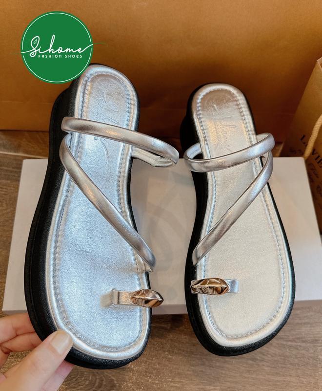 (Chân gầy lấy lùi size-Chân mập lấy tăng size)Dép Xuồng 5PH Quai Dây Chéo Xỏ Khuy Vàng Đế Su Êm Chân DéP Shoes Mũi tròn Nữ GiàY Cao Su