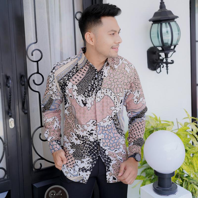 Kemeja Batik Slimfit Pria//Kemeja Kantor Motif Batik Terbaru Best Seller Kain Katun Panjang 3