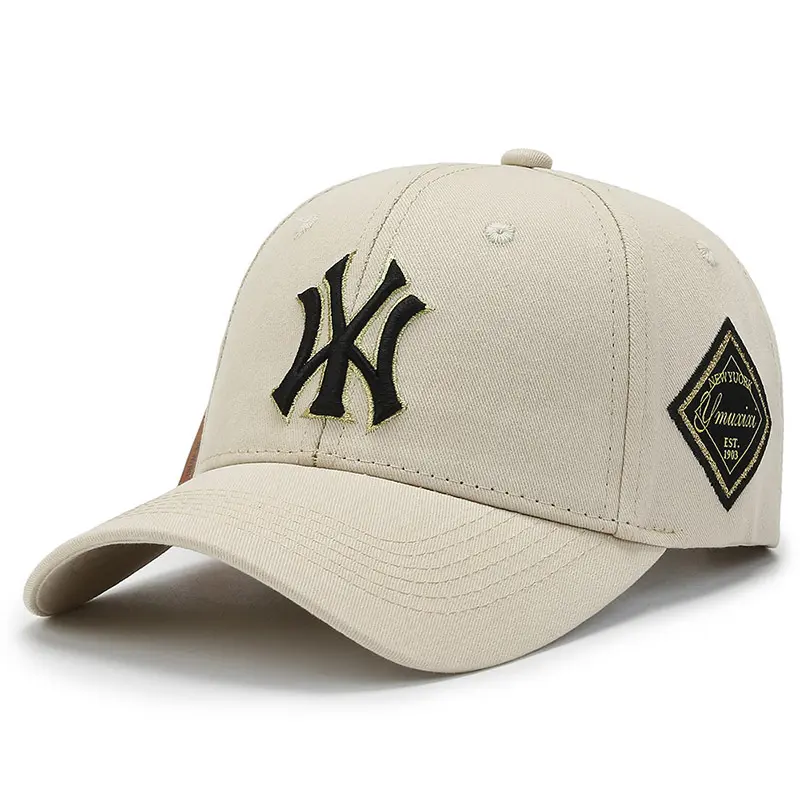 New style baseball cap for men, casual outdoor and leisure cap for couples in all seasons, simple and fashionable.