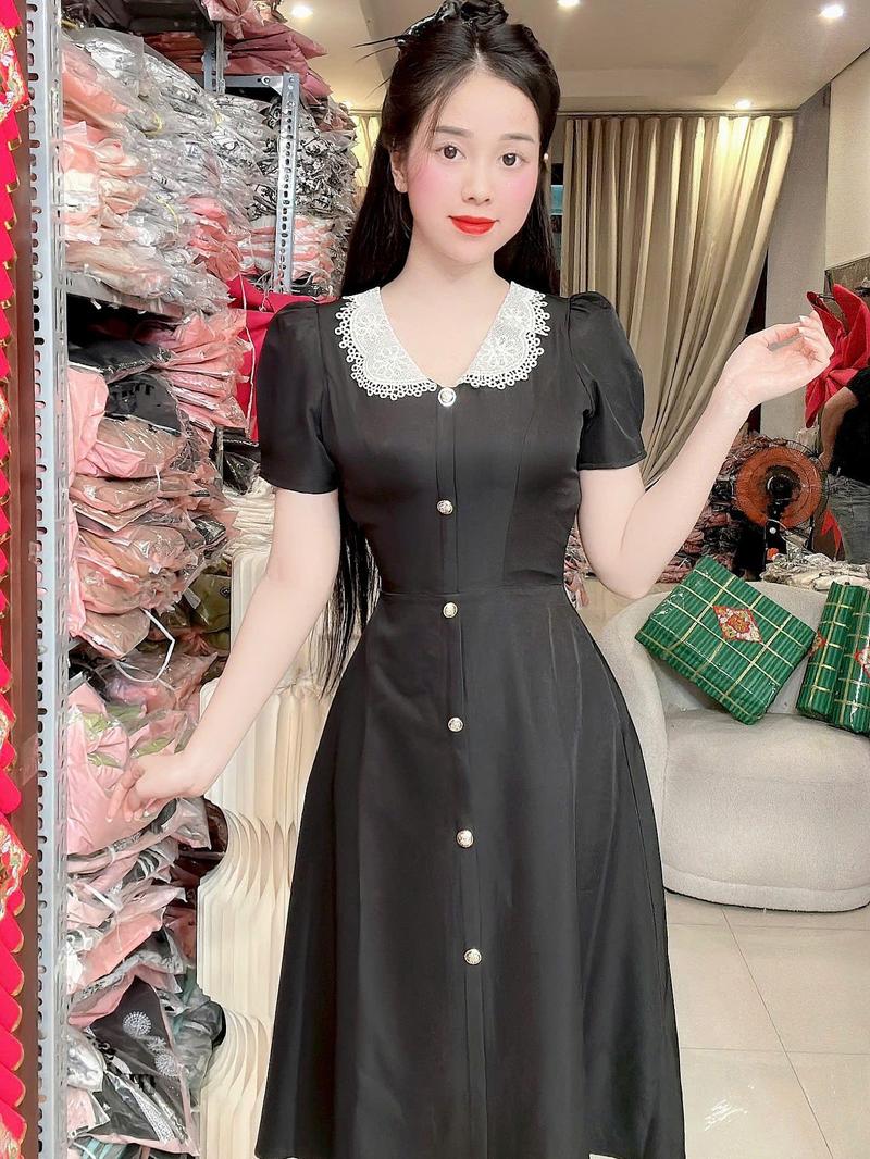 Product Introduction of (U90) Đầm thiết kế form xoè cổ phối ren sang trọng vải mềm mặc mát che khuyết điểm đính cúc sang trọng đi làm đi tiệc đều đẹp váy hela by Thương Lê U90 14